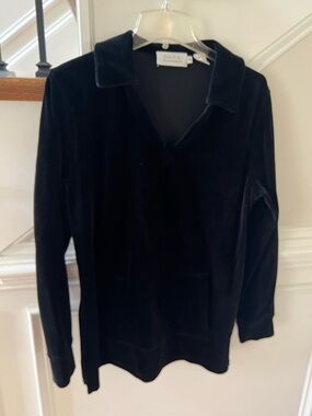 Dana Buchman Black Velvet V-Neck Pullover